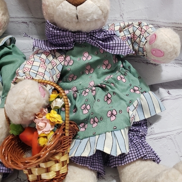 Easter Bunny Rabbit Trio Posable Vintage WMG 14 Inch 2005 - Picture 5 of 13